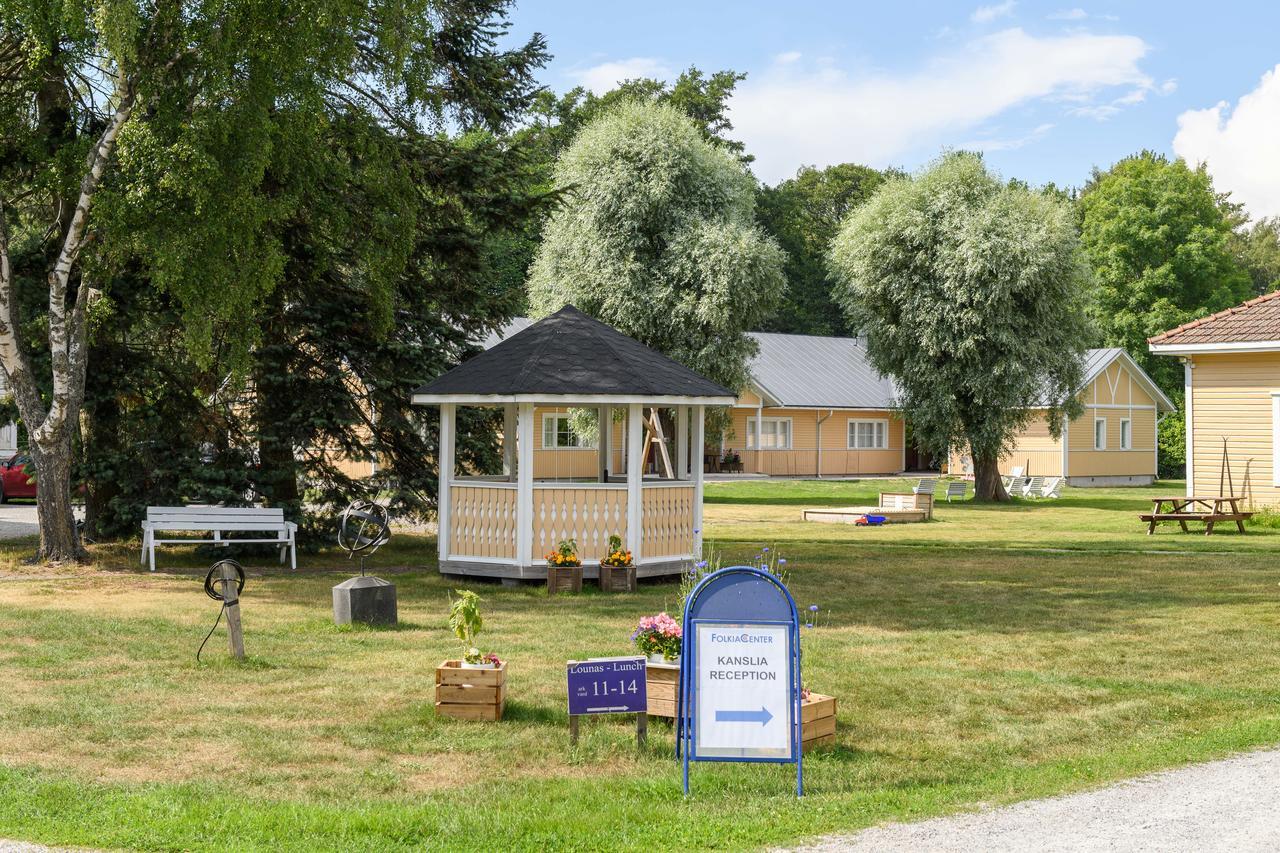 Folkiacenter Gaesthem - Vieraskoti - Guesthouse Hanko Buitenkant foto